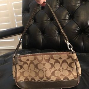 Coach Signature Pochette